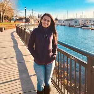 Meet your Posher, Daniele